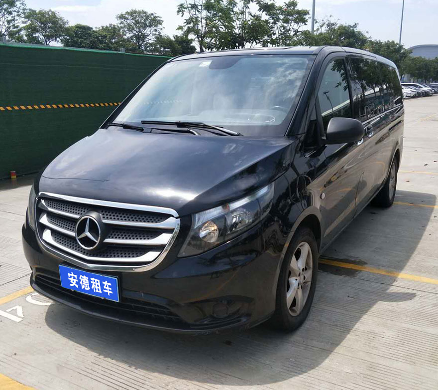 犇馳威(wei)霆7座豪(hao)華(hua)商(shang)務(wu)